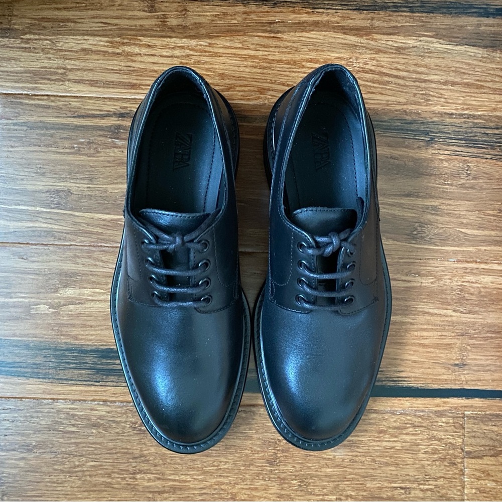 Zara Genuine Leather Dress Shoes/Derby (Size 7 or 40)